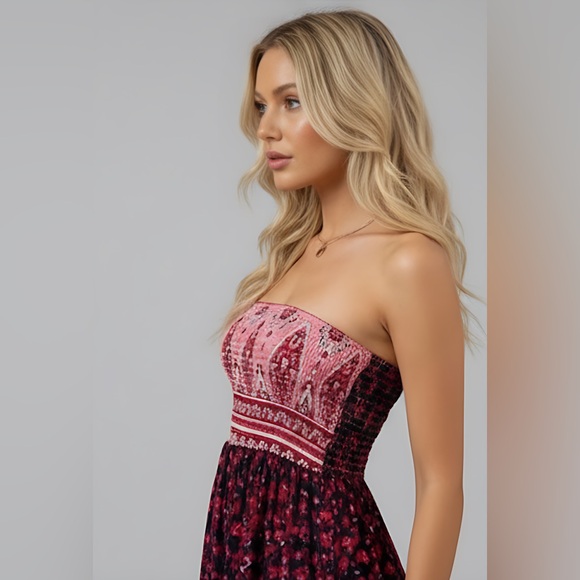 Red Boho Floral Print Tube Dress - Picture 2 of 9